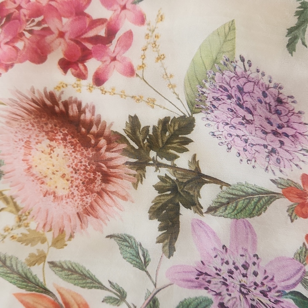 Italy Silk Floral Blouse Flutter Sleeve Boho Flowy Lined Size Large - Picture 16 of 17